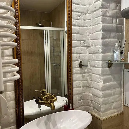 Vip 40 * Lviv